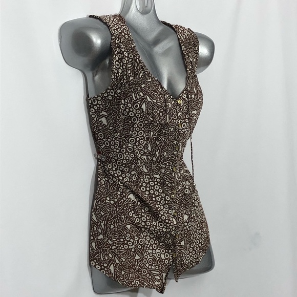 IZOD boho hippie v neck sleeveless blouse - Picture 6 of 8